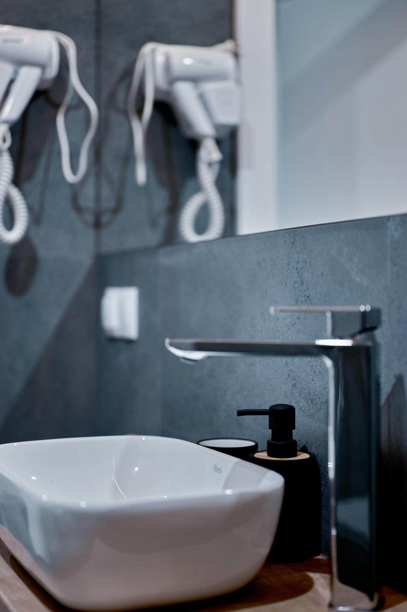 Apartament Sztuk Pieknych 10 Piła Exteriör bild