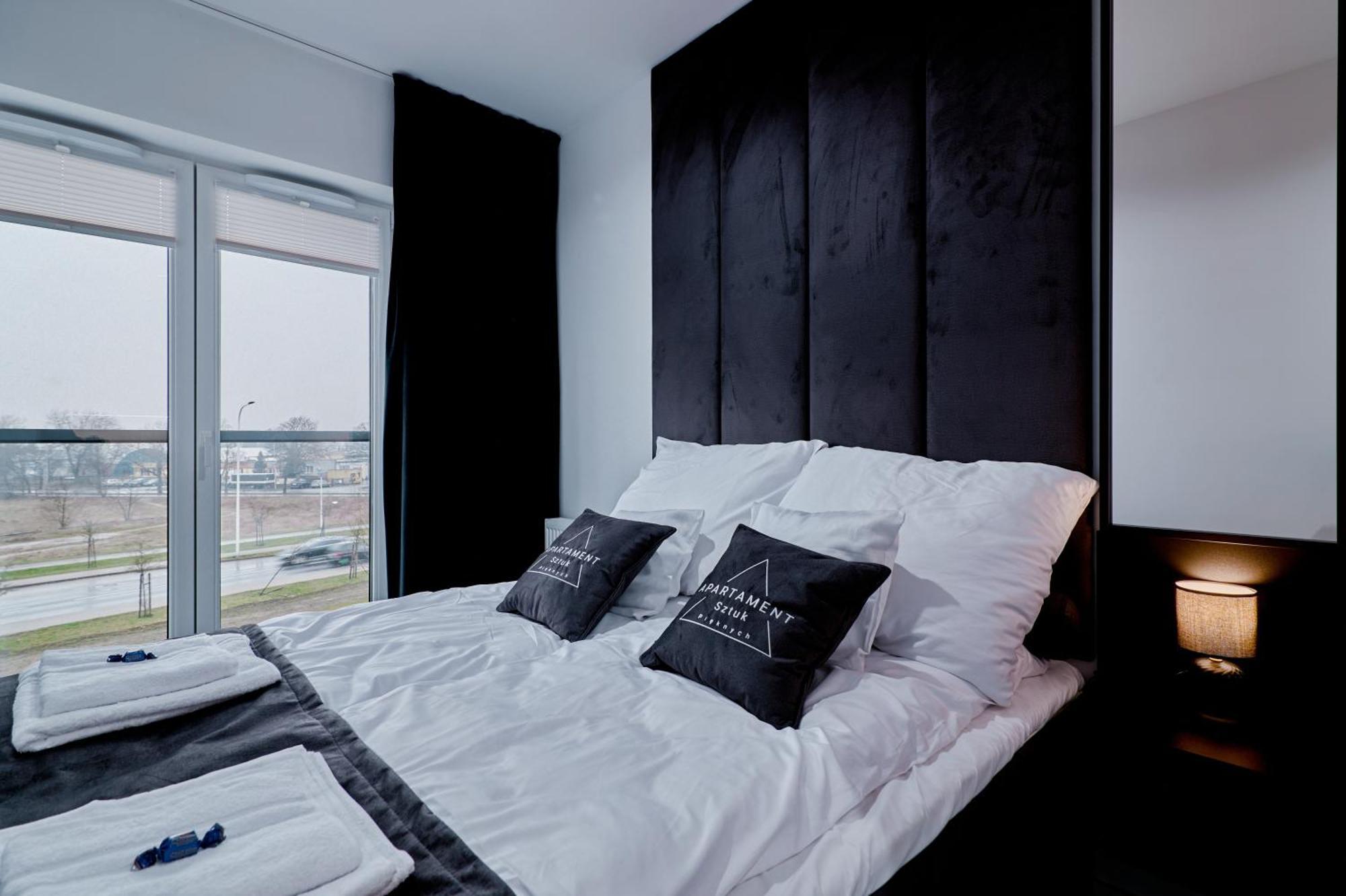 Apartament Sztuk Pieknych 10 Piła Exteriör bild